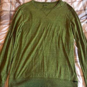 Size medium, green long sleeve t shirt